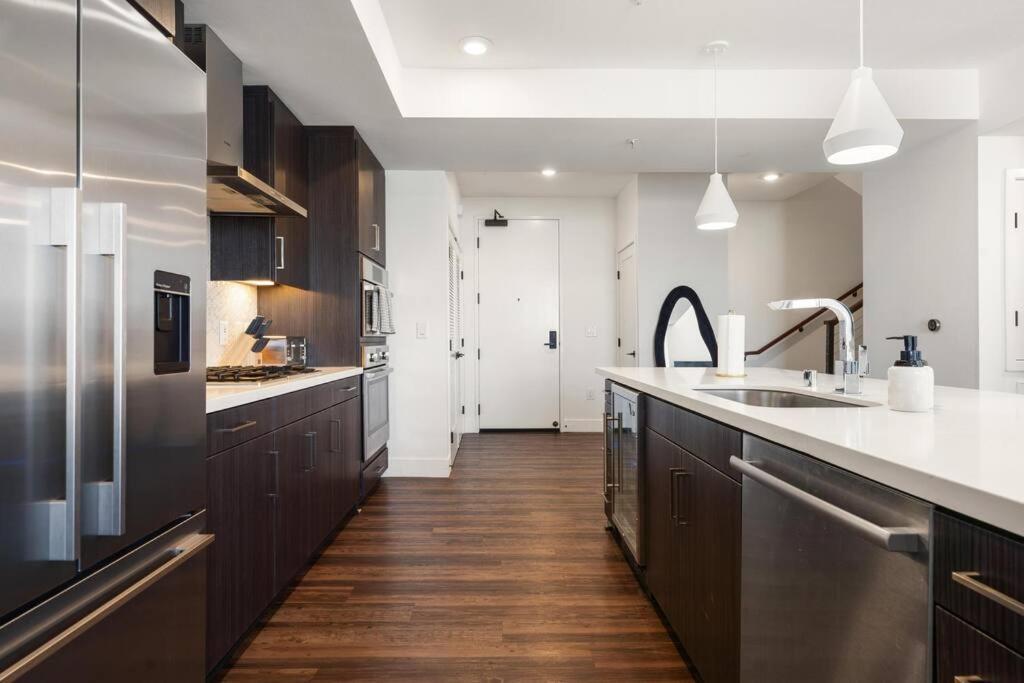 Apartamento Sky-high Elegance Waterfront Penthouse 4 Beds Los Ángeles