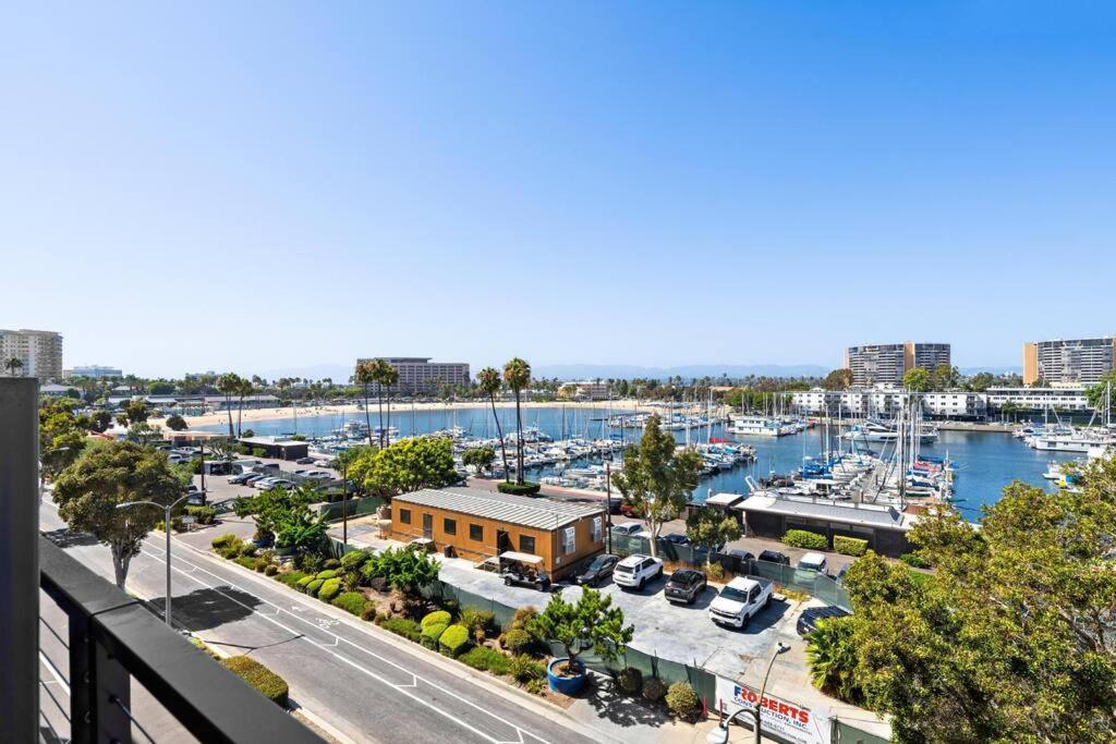 Apartamento Sky-high Elegance Waterfront Penthouse 4 Beds Los Ángeles