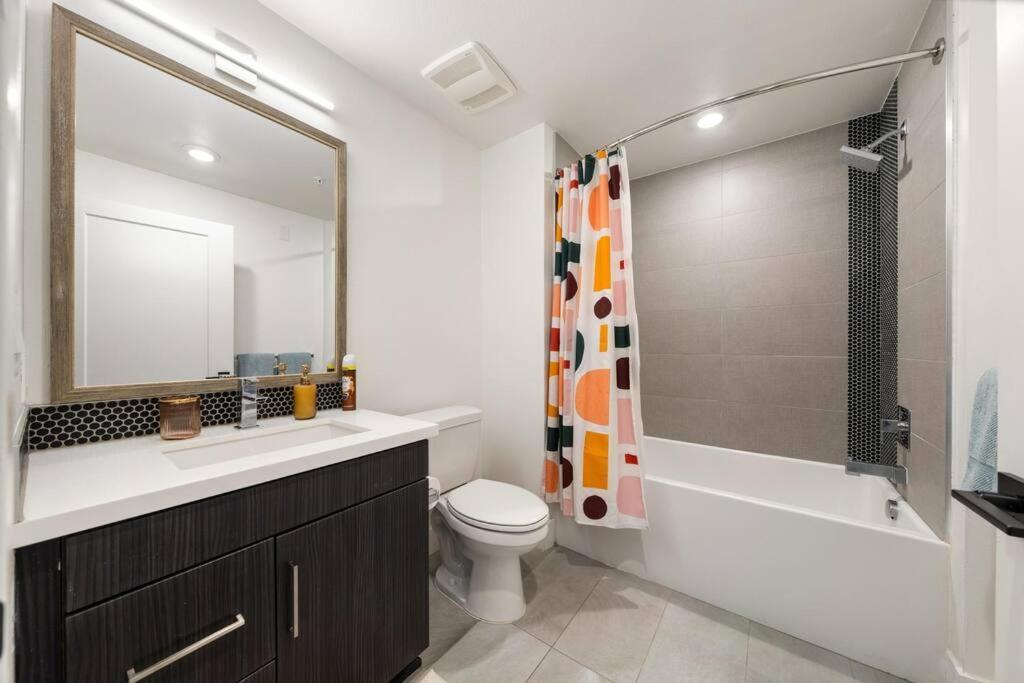 Apartamento Sky-high Elegance Waterfront Penthouse 4 Beds