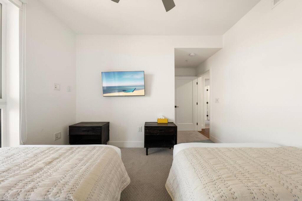 Sky-high Elegance Waterfront Penthouse 4 Beds Los Ángeles