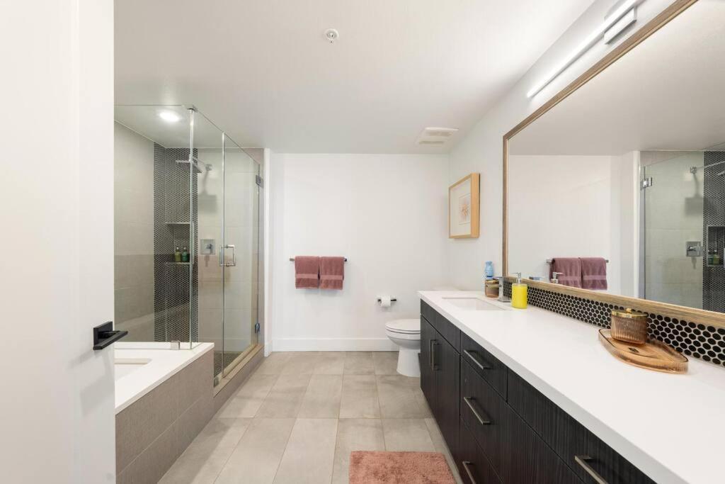 Sky-high Elegance Waterfront Penthouse 4 Beds Apartamento Los Ángeles