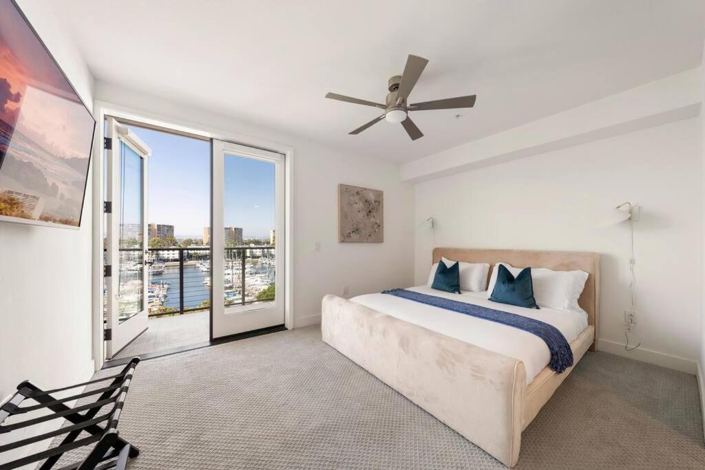Apartamento Sky-high Elegance Waterfront Penthouse 4 Beds Los Ángeles